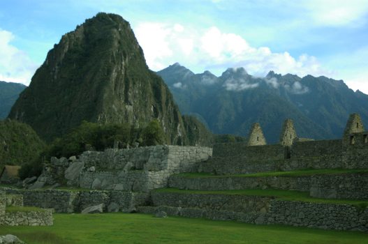 Hiking the Gran Caverna Path at Huayna Picchu to the Temple of the Moon ...